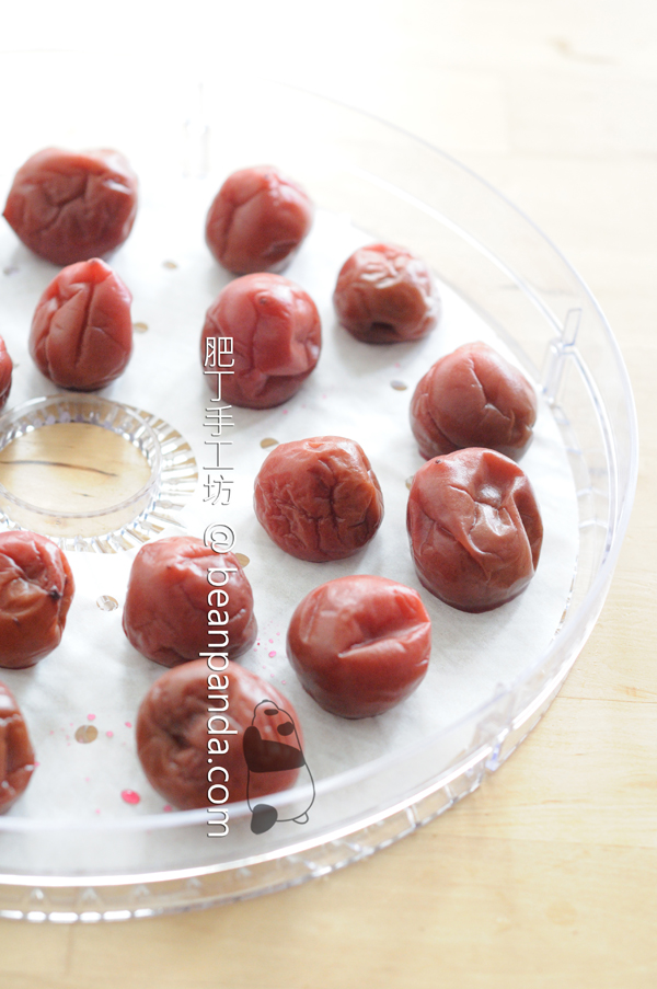 How to Make Japanese Umeboshi at Home 自製日式紫蘇梅干