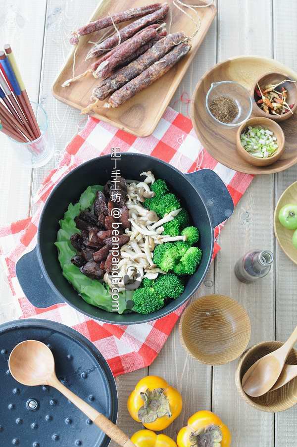 臘味煲仔飯【鑄鐡鍋】Hong Kong Style Claypot Rice with Lap Cheong (Cast Iron Pot）